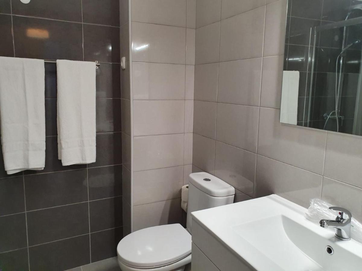 Varandas Do Mar 3- Remodelado, Wifi, 150Mt Praia Quarteira Exterior photo